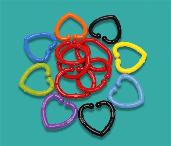 12Geometric buckle plastic toys