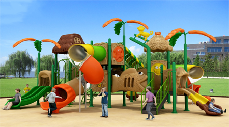 08-1Large-scale Slide Nature Theme Park