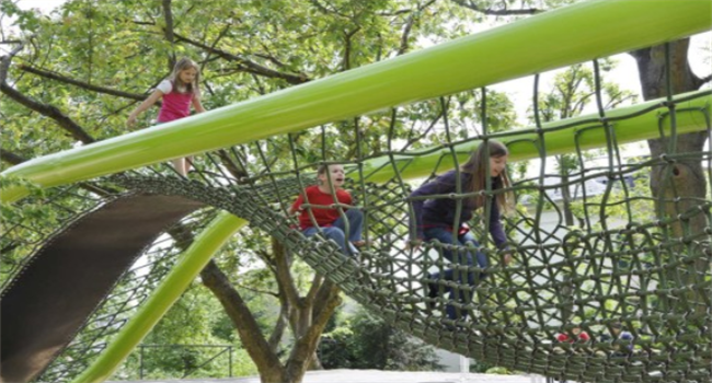 05-3T-type crawling amusement equipment