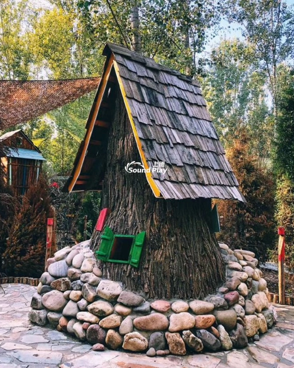 04Childrens small tree house