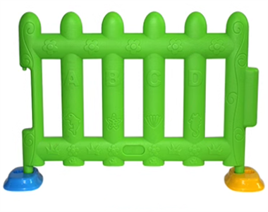 14-2Childrens indoor fence