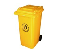 06-6Trash bins